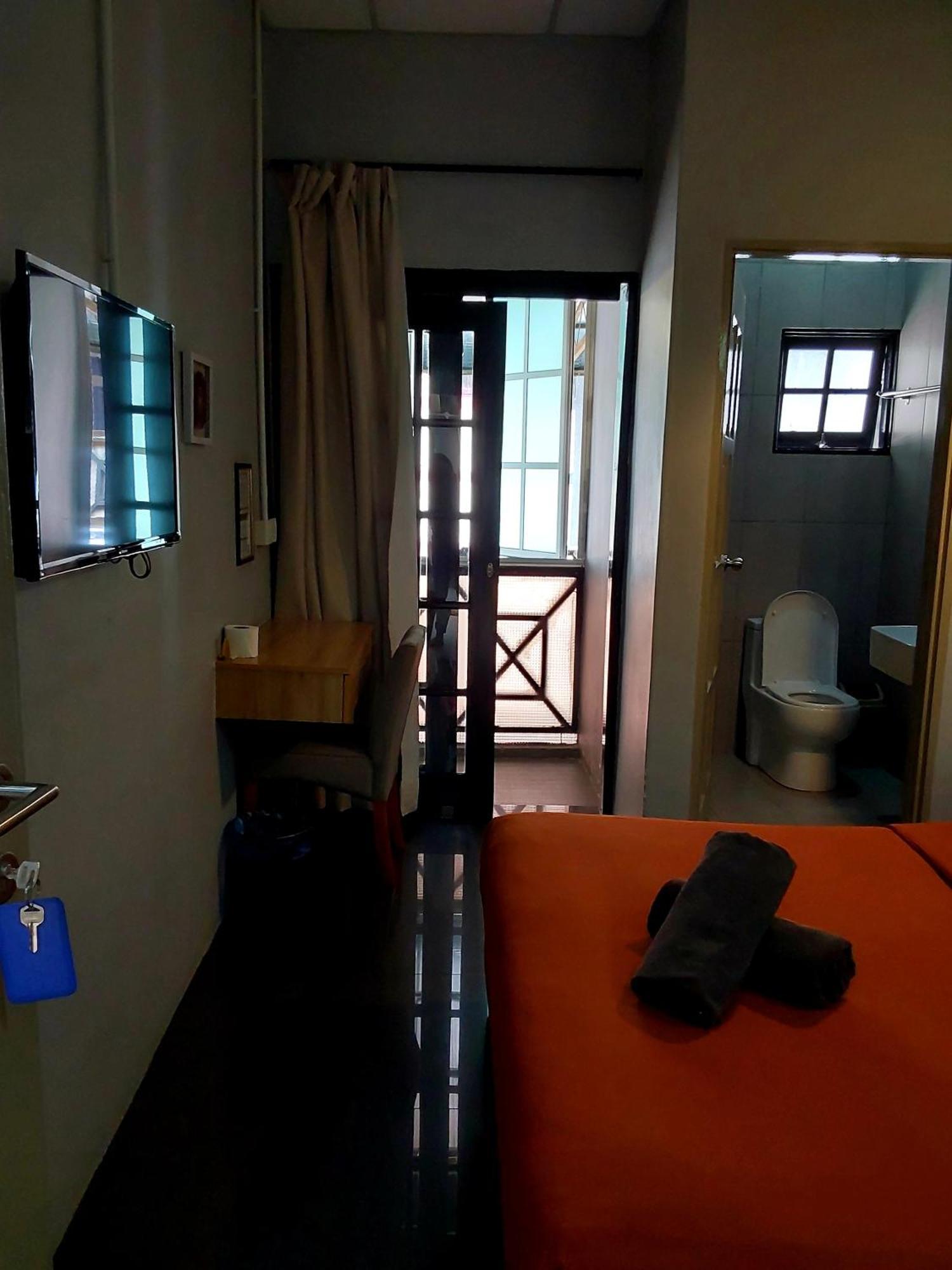 Bricks Cameron Hostel 타나라타 외부 사진