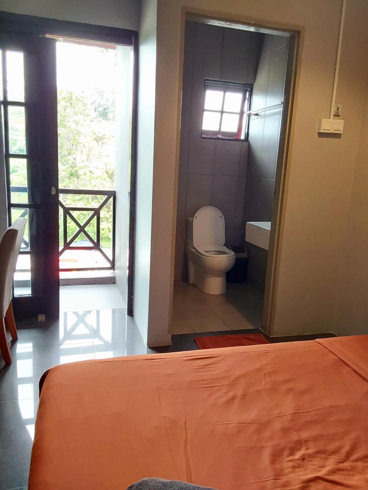 Bricks Cameron Hostel 타나라타 외부 사진