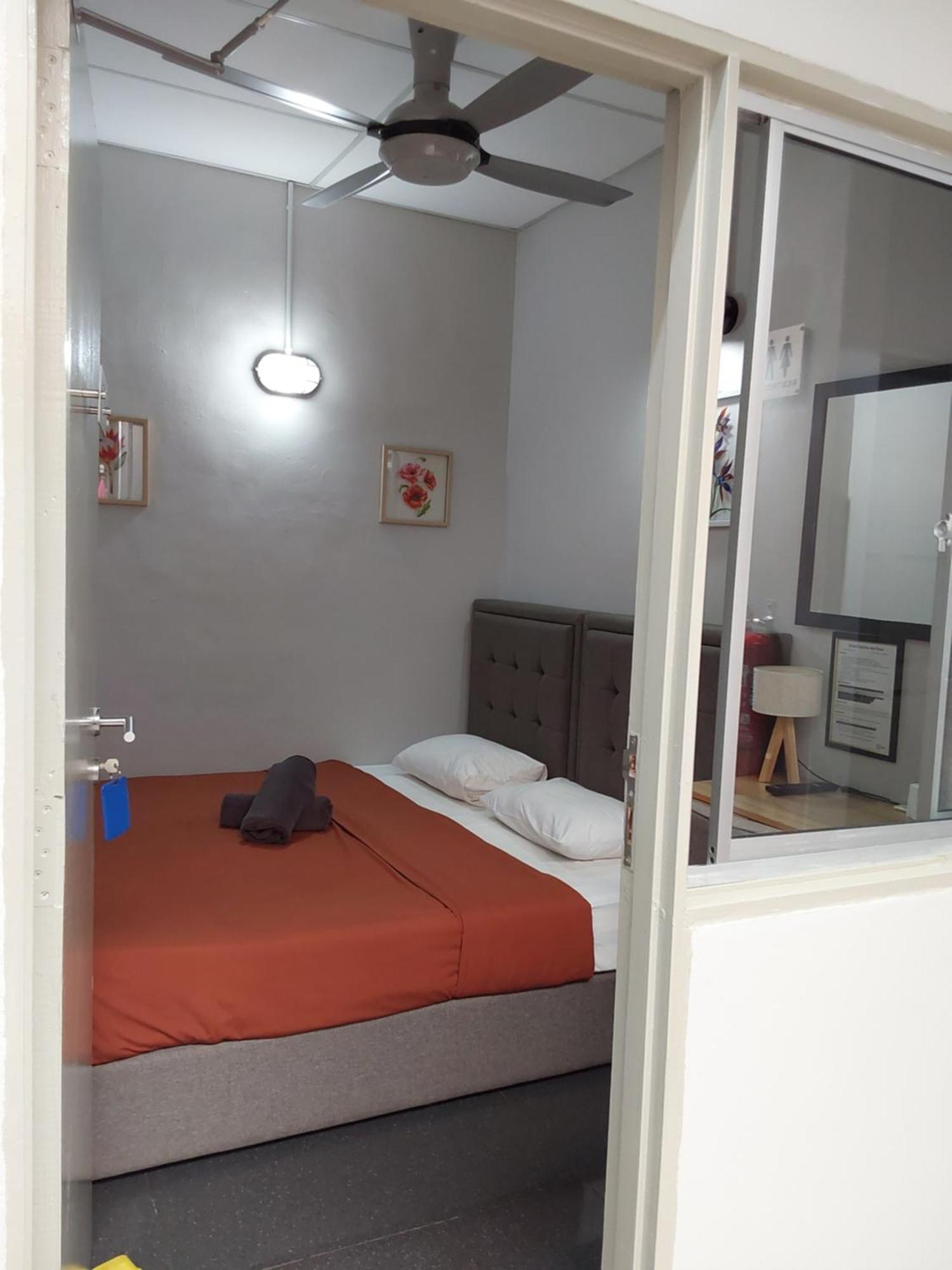 Bricks Cameron Hostel 타나라타 외부 사진