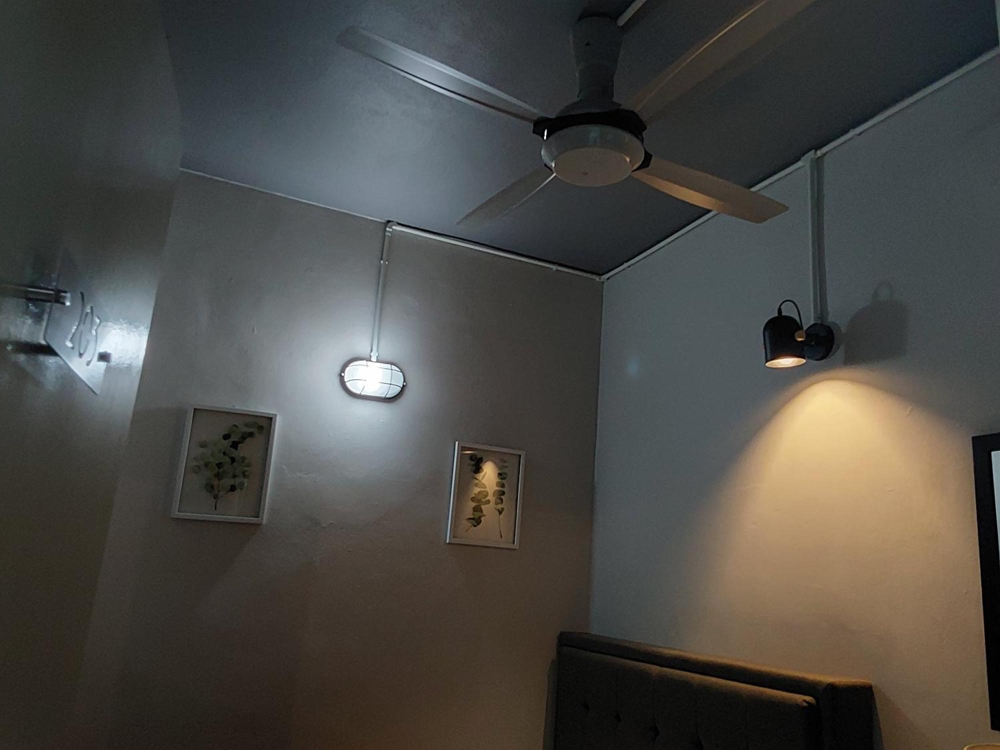 Bricks Cameron Hostel 타나라타 외부 사진