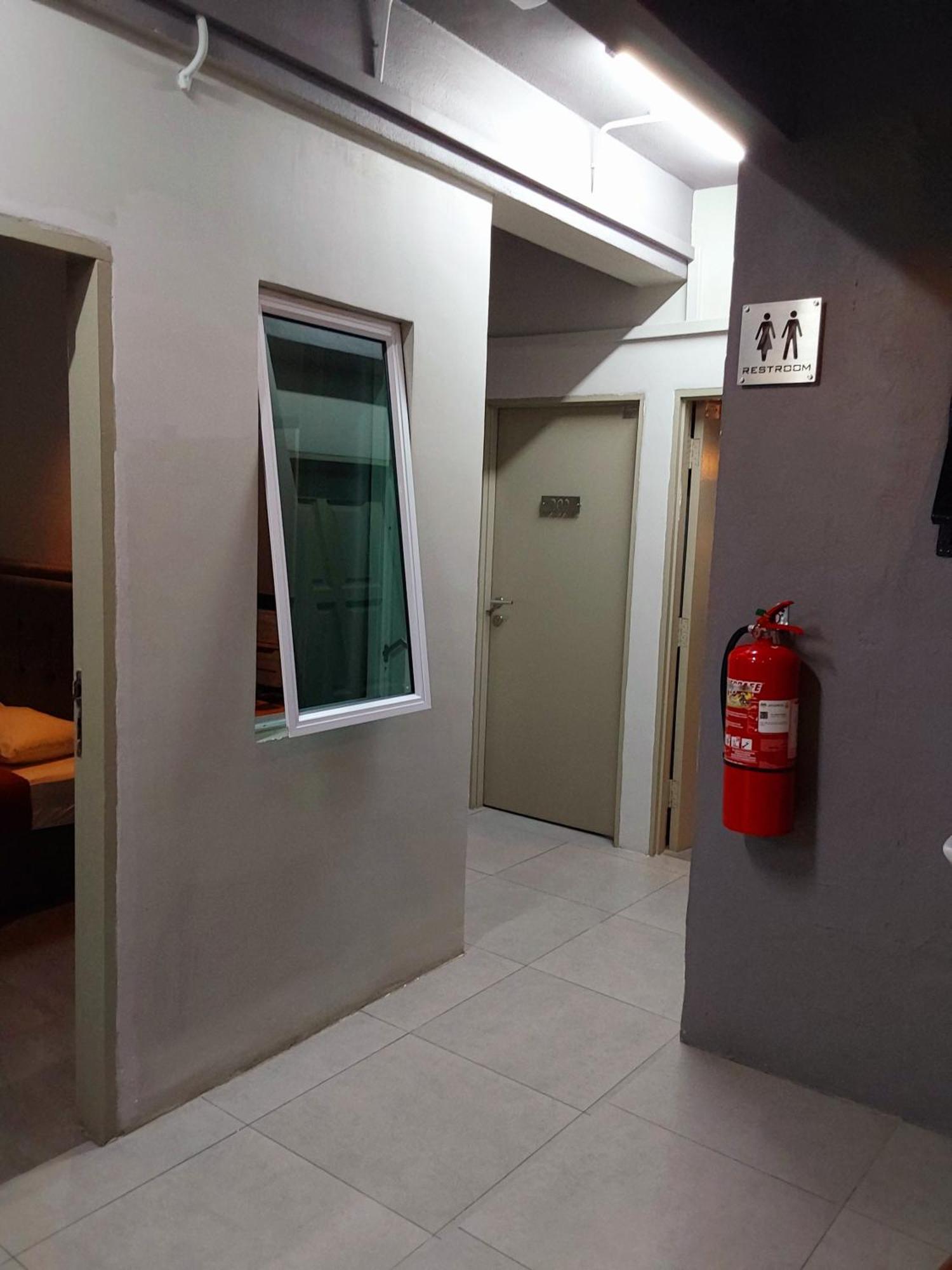Bricks Cameron Hostel 타나라타 외부 사진